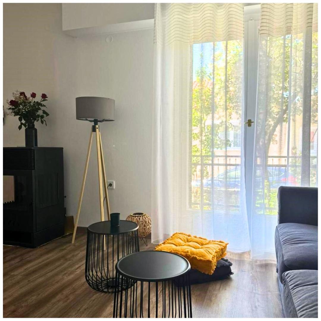 Memories Apartments Μονοκατοικία Στο Καρπενήσι Esterno foto